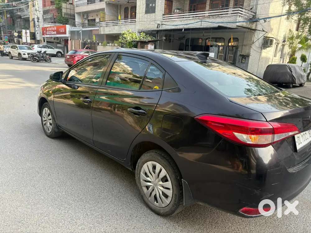 Toyota Yaris 2018 Petrol Well Maintained Brand New Condition Both Keys
