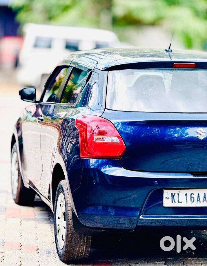 Maruti Suzuki Swift Vvt Vxi, 2022, Petrol