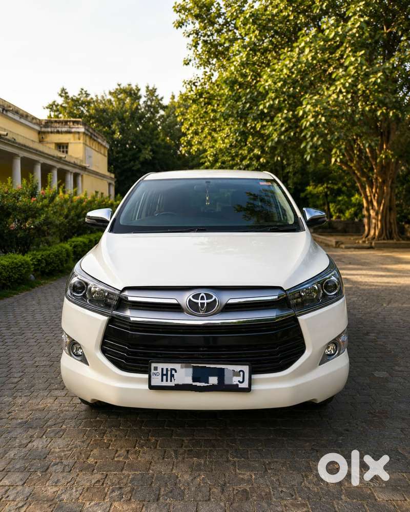 Toyota Innova Crysta 2.8 Zx At 7 Seater, 2018, Diesel