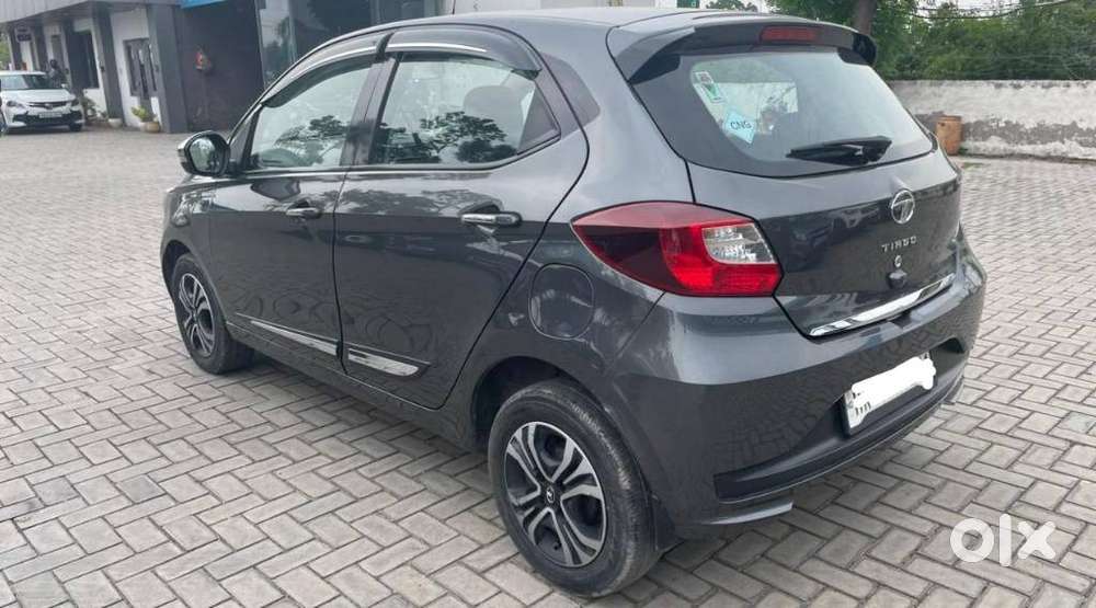 Tata Tiago 1.2 Revotron Xz Plus Cng, 2022, Petrol