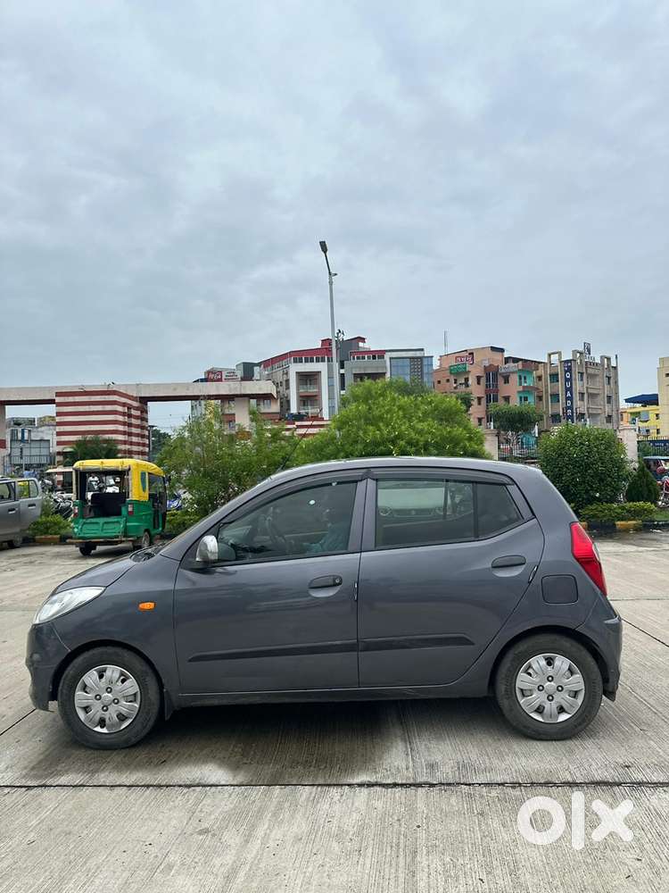 Hyundai I10  Doctor Driven  2016  Less Driven