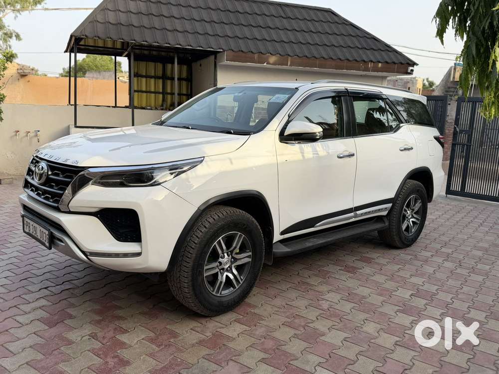 Toyota Fortuner 3.0 4x2 Automatic, 2023, Diesel