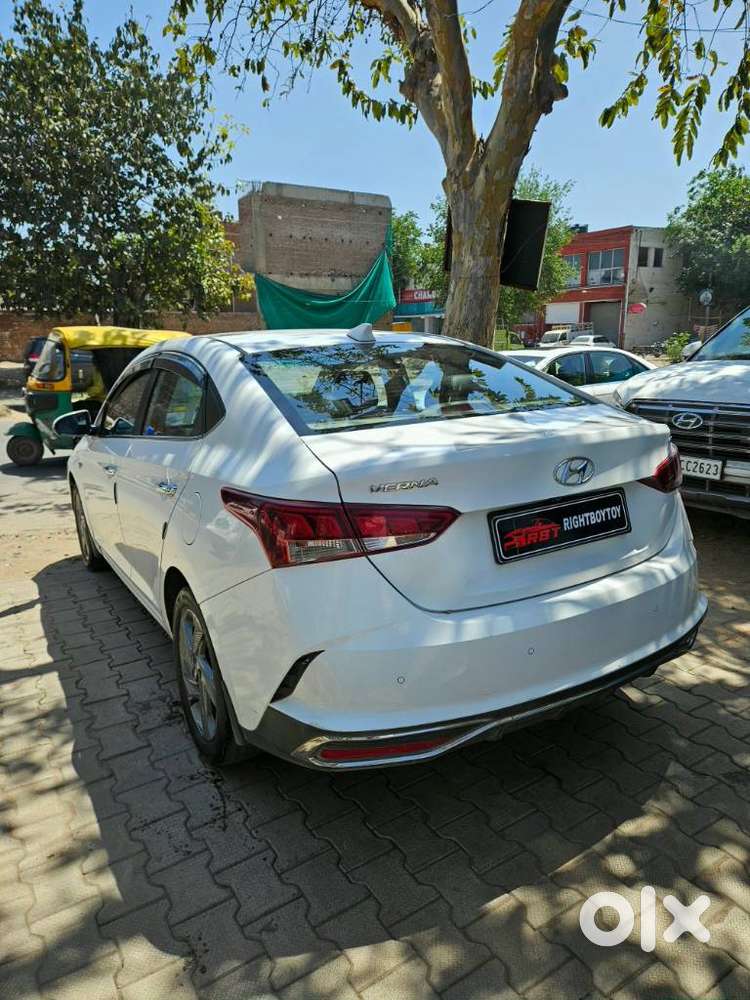 Hyundai Verna 1.5 Sx (o) Diesel At, 2021, Diesel