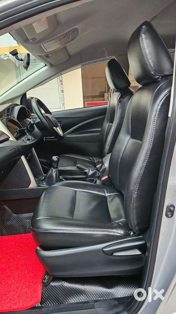 Toyota Innova Crysta 2.4 G Mt 7 Str, 2016, Diesel