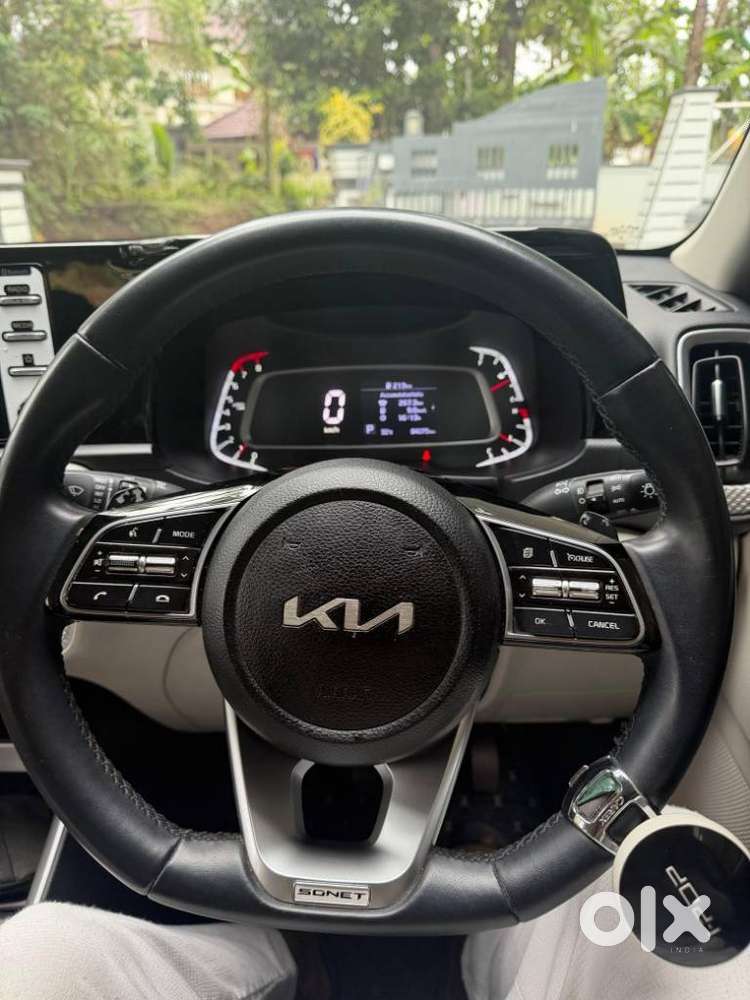 Kia Sonet Gtx Plus Turbo Dct Dt, 2021, Petrol