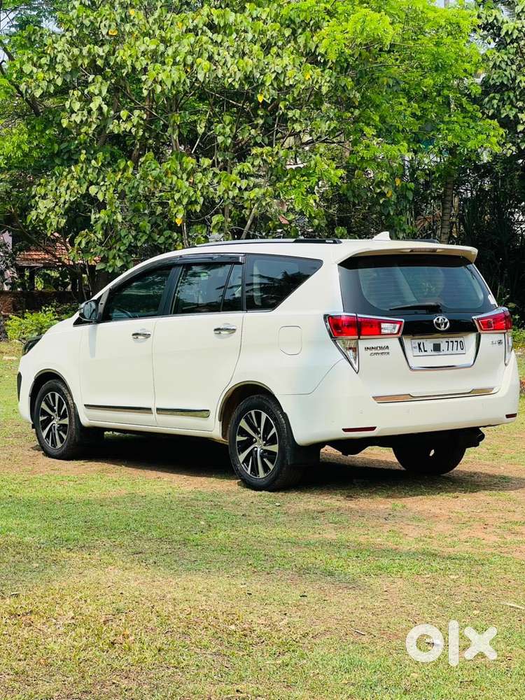 Toyota Innova Crysta [2020-ongoing] 2.4 Zx 7 Str, 2020, Diesel