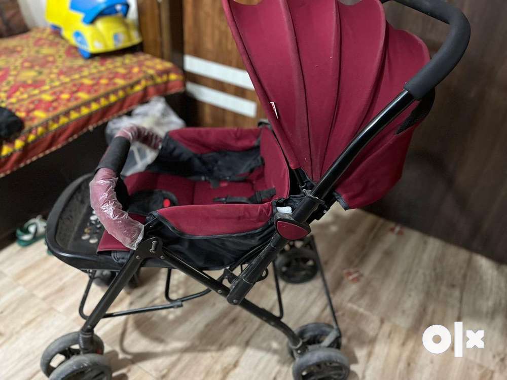 Babyhug symphony outlet stroller