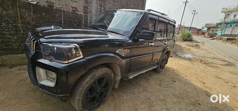 Mahindra Scorpio 2016
