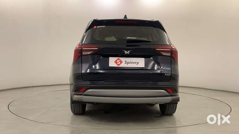 Mahindra Xuv700 2.0 Ax 7 Petrol Mt Str, 2023, Petrol