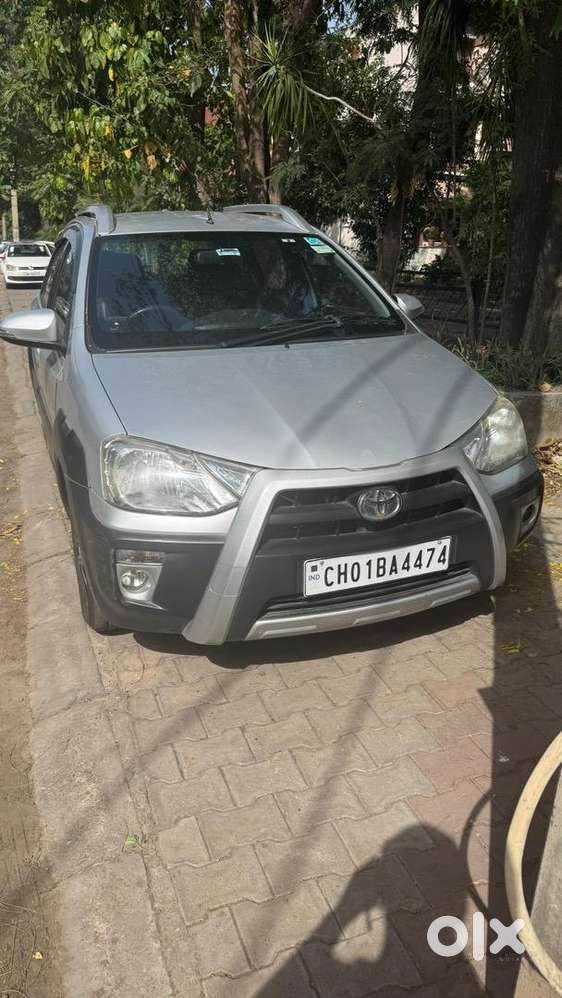Toyota Diesel Manual 2015 With Brand New Tyres And Battery