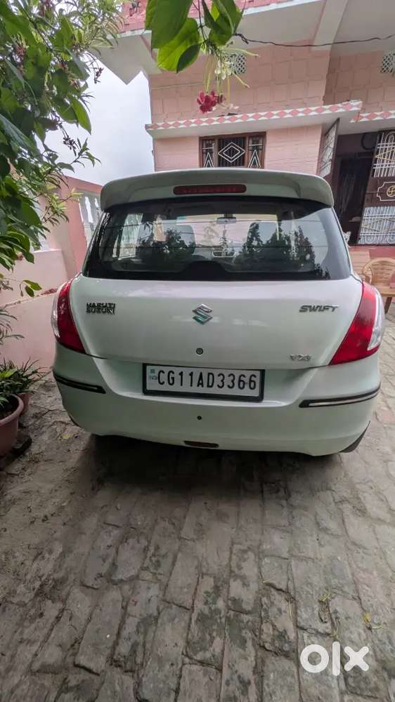 Maruti Suzuki Swift 2015