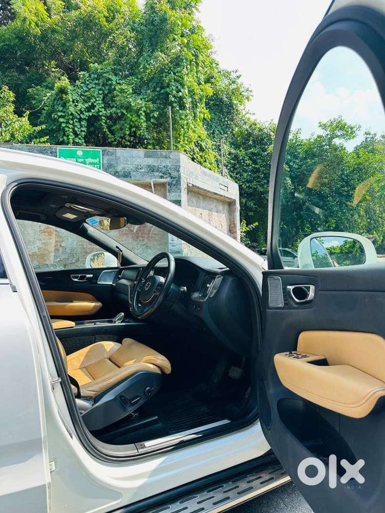 Volvo Xc60 Inscription, 2022, Petrol