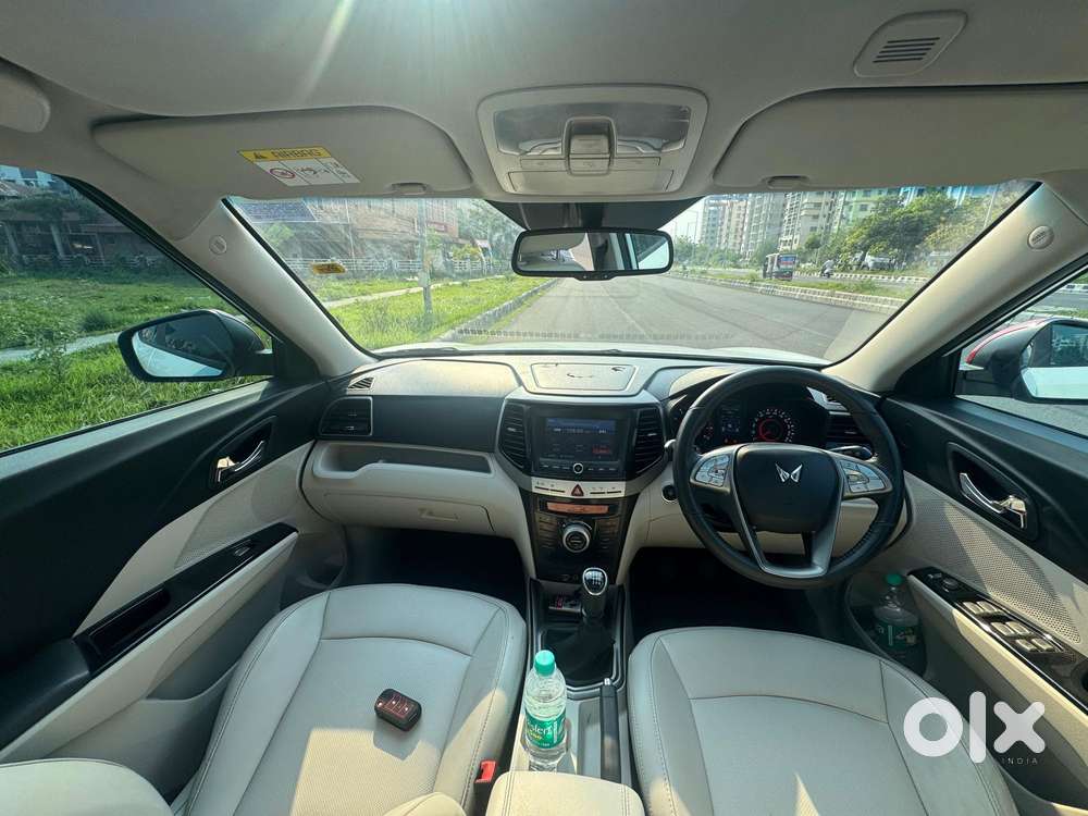 Mahindra Xuv300 Turbosport W8(o), 2023, Petrol