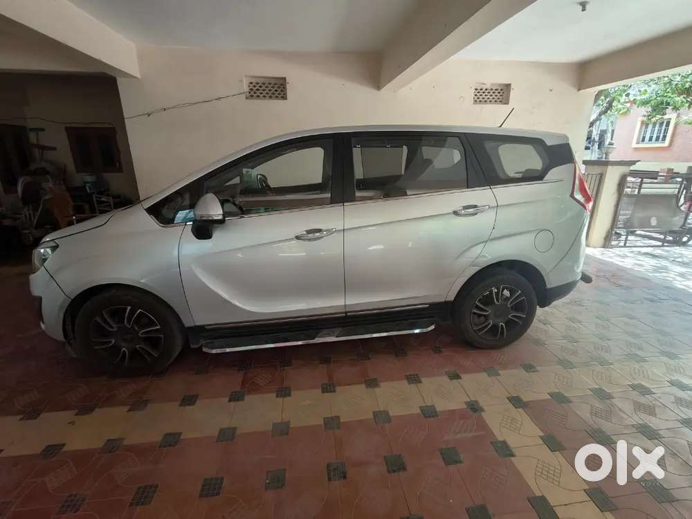 Mahindra Marazzo 2018 Diesel 115215 Km Driven