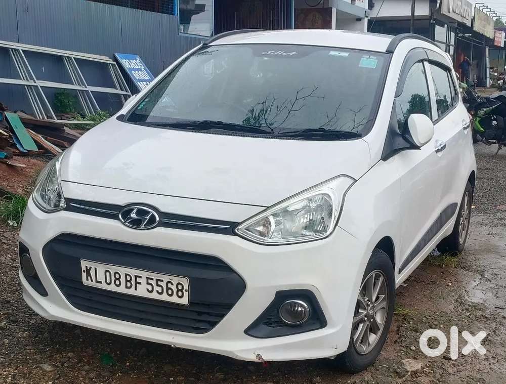 Hyundai Grand I10 2015 Petrol 88000 Km Driven