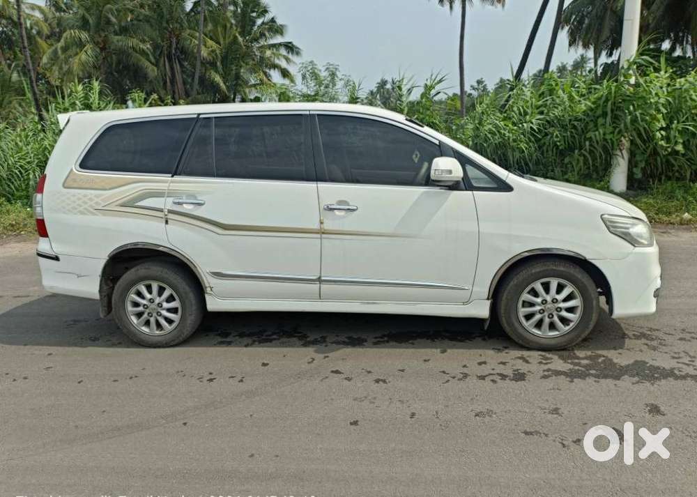 Toyota Innova [2013-2016] 2.5 V Diesel 7 Str, 2014, Diesel