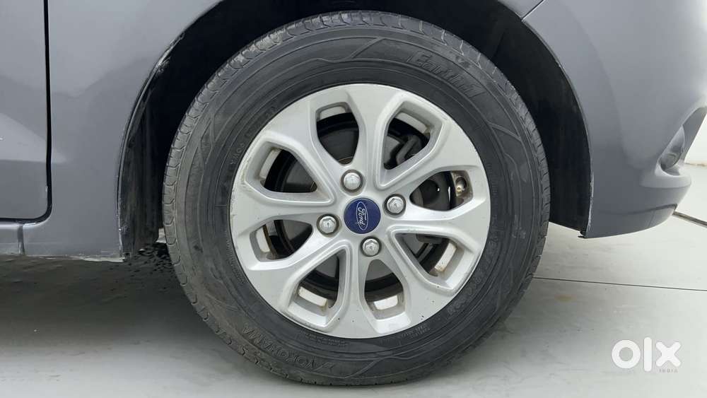 Ford Figo 1.5p Titanium At, 2015, Petrol