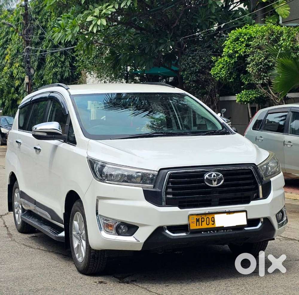 Toyota Innova Crysta 2.4 G Mt, 2017, Diesel