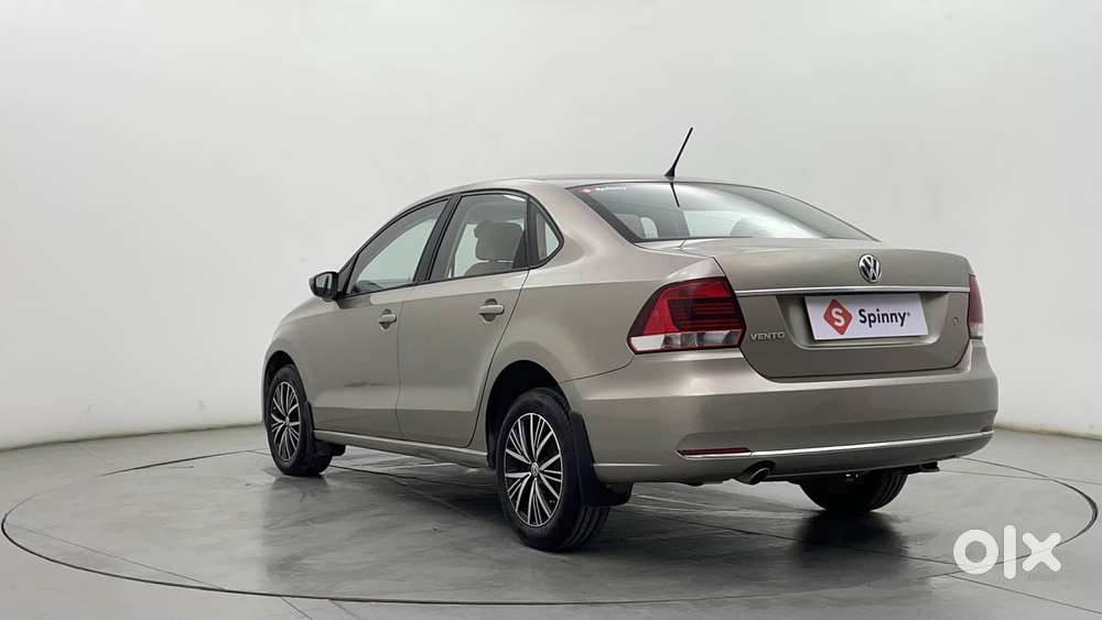 Volkswagen Vento 1.6 Highline, 2019, Petrol