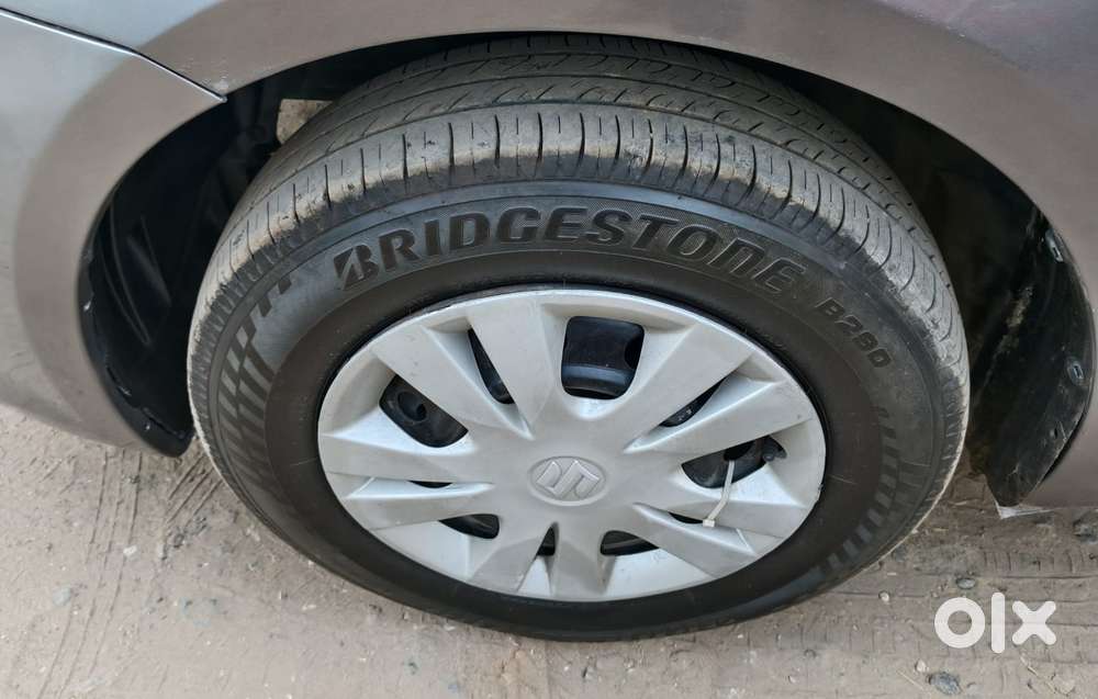 Maruti Suzuki Swift Dzire 1.2 Vxi Bsiv, 2012, Petrol