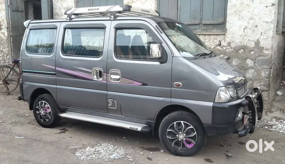 Model 2016,7seater Petrol+lpg 1hand Use Only
