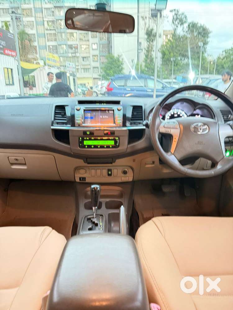 Toyota Fortuner 3.0 4x2 Automatic, 2013, Diesel
