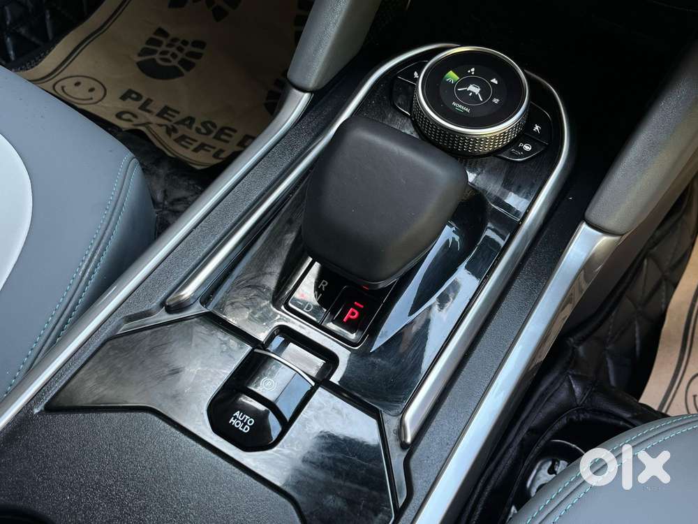 Tata Harrier Ev Xz Lux, 2025, Electric