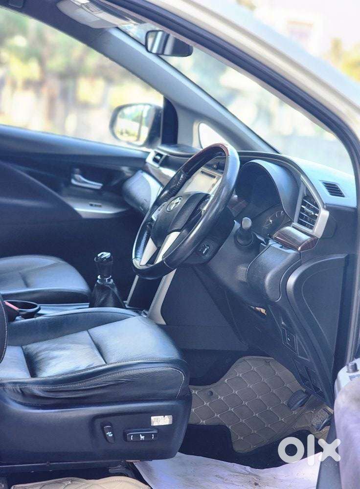 Toyota Innova Crysta 2.4 Z 7 Str, 2017, Diesel