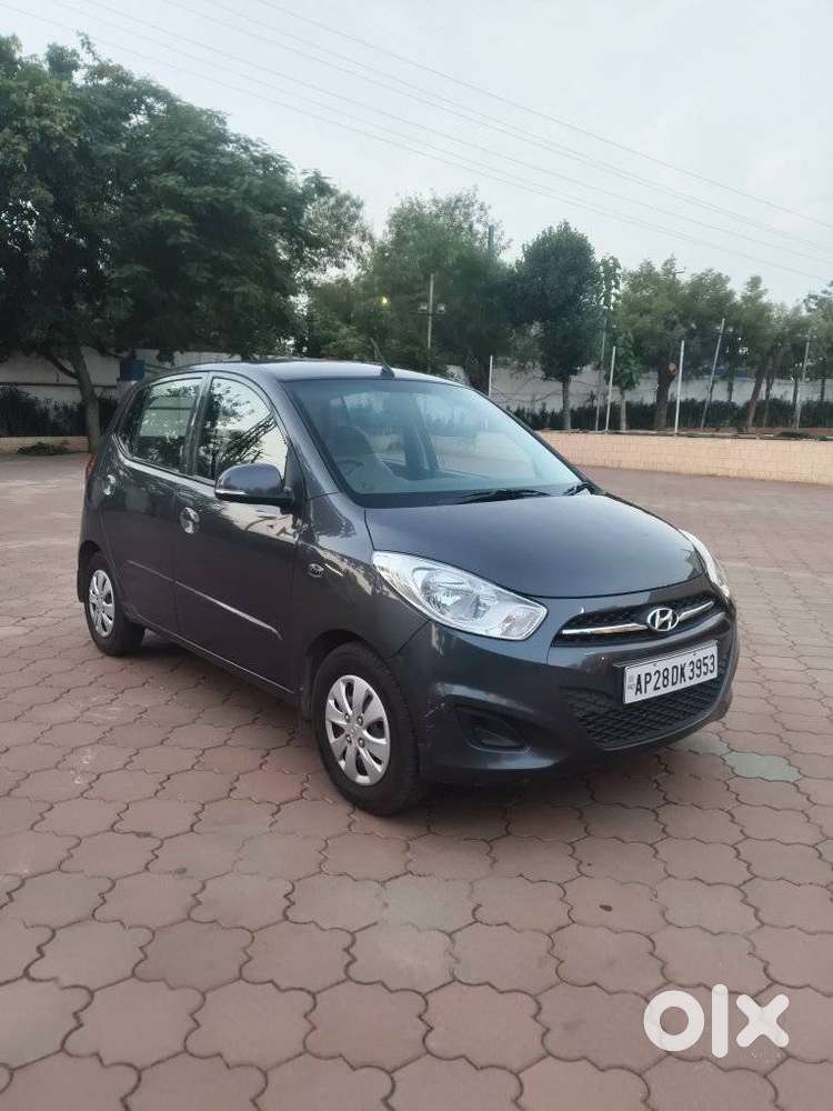 Hyundai I10 Sportz, 2011, Petrol