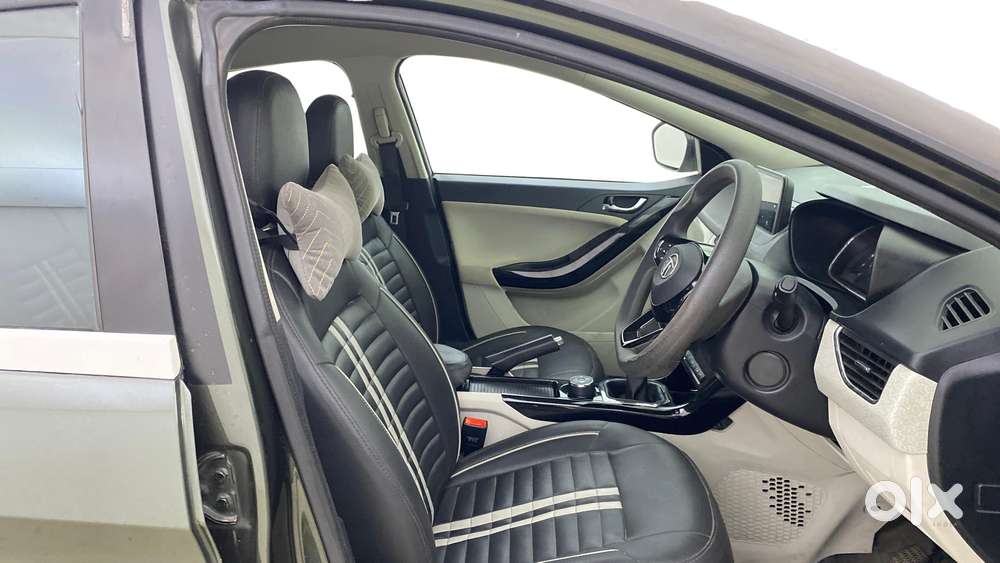 Tata Nexon 1.2 Revotron Xz Plus, 2021, Petrol
