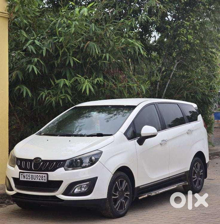 Mahindra Marazzo M8, 2019, Diesel