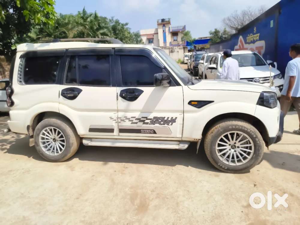 Mahindra Scorpio S4 Plus, 2017, Diesel