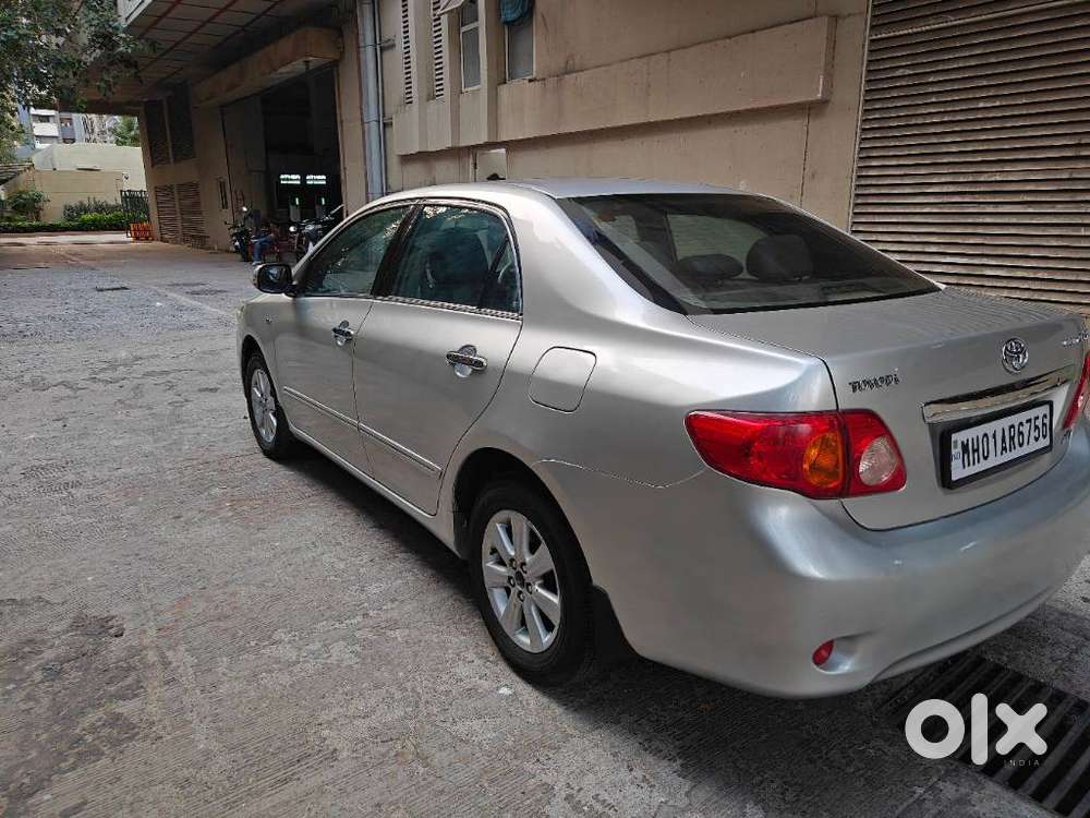 Toyota Corolla Altis 1.8 G Cng, 2010, Cng & Hybrids