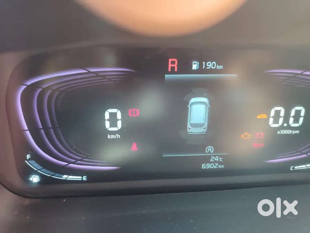 Kia Carens 1.5 Prestige Km Driven 8000