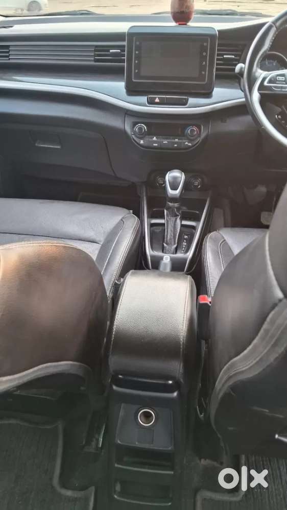 Maruti Suzuki Xl6 1.5 Alpha At, 2019, Petrol