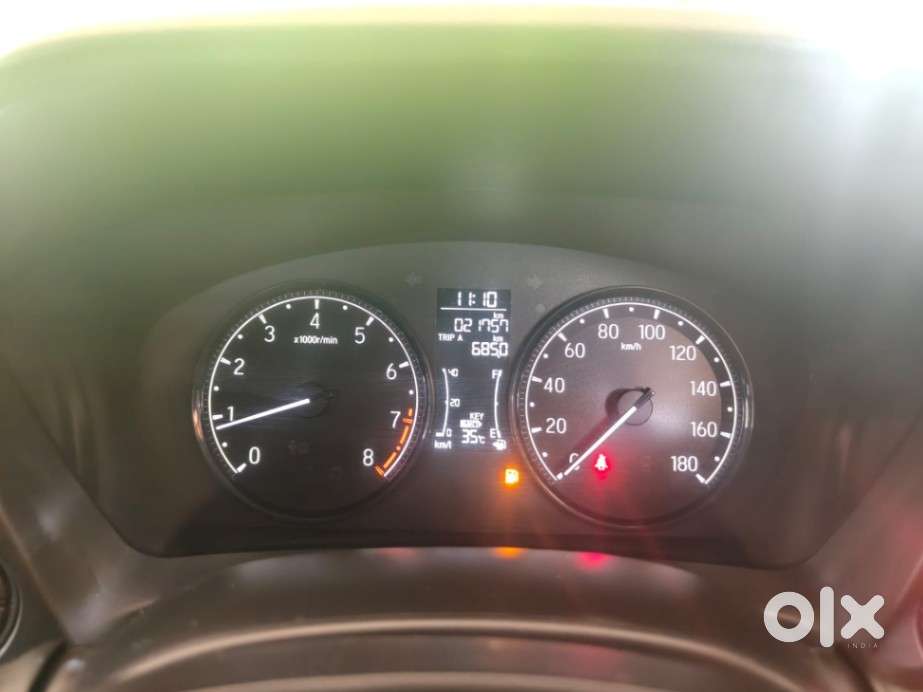 Honda Elevate V Mt, 2023, Petrol