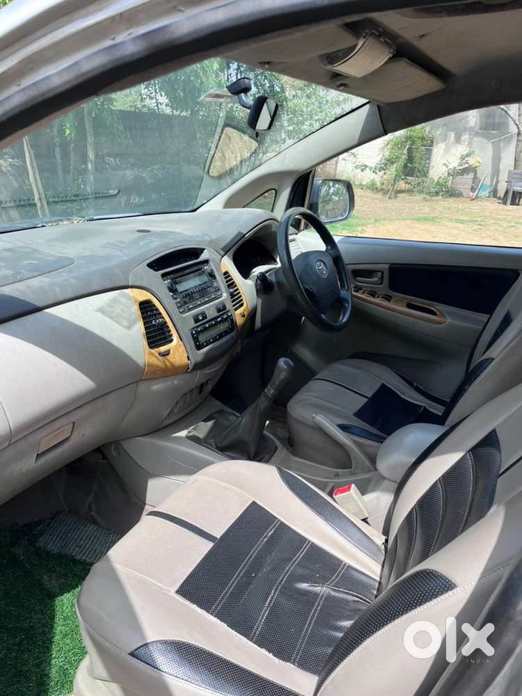 Toyota Innova 2.5 G 2009