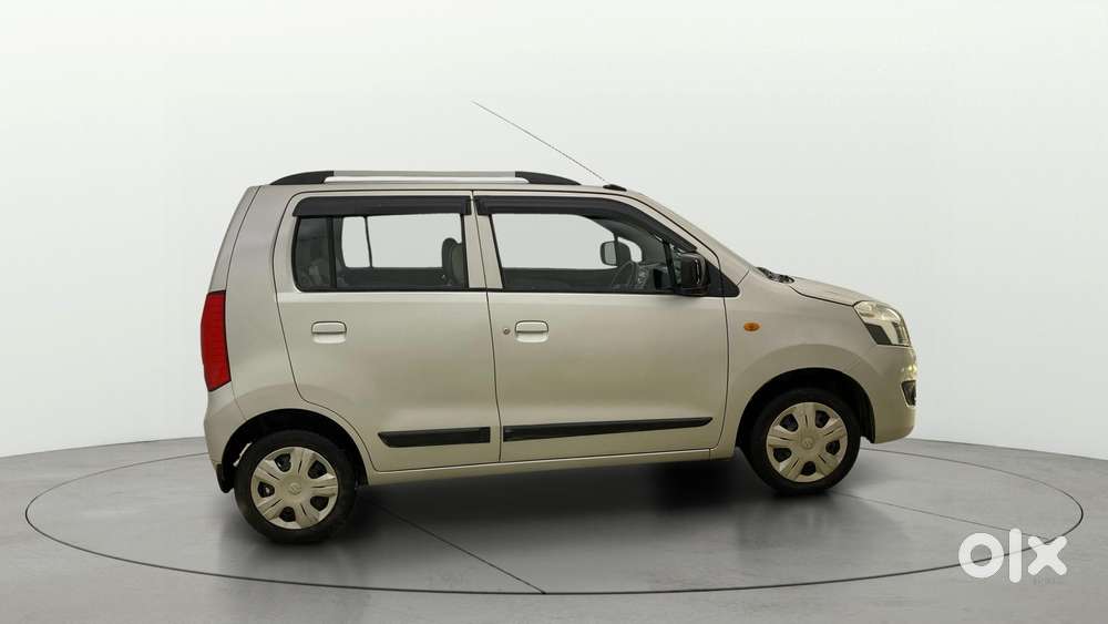 Maruti Suzuki Wagon R Vxi Amt, 2015, Petrol