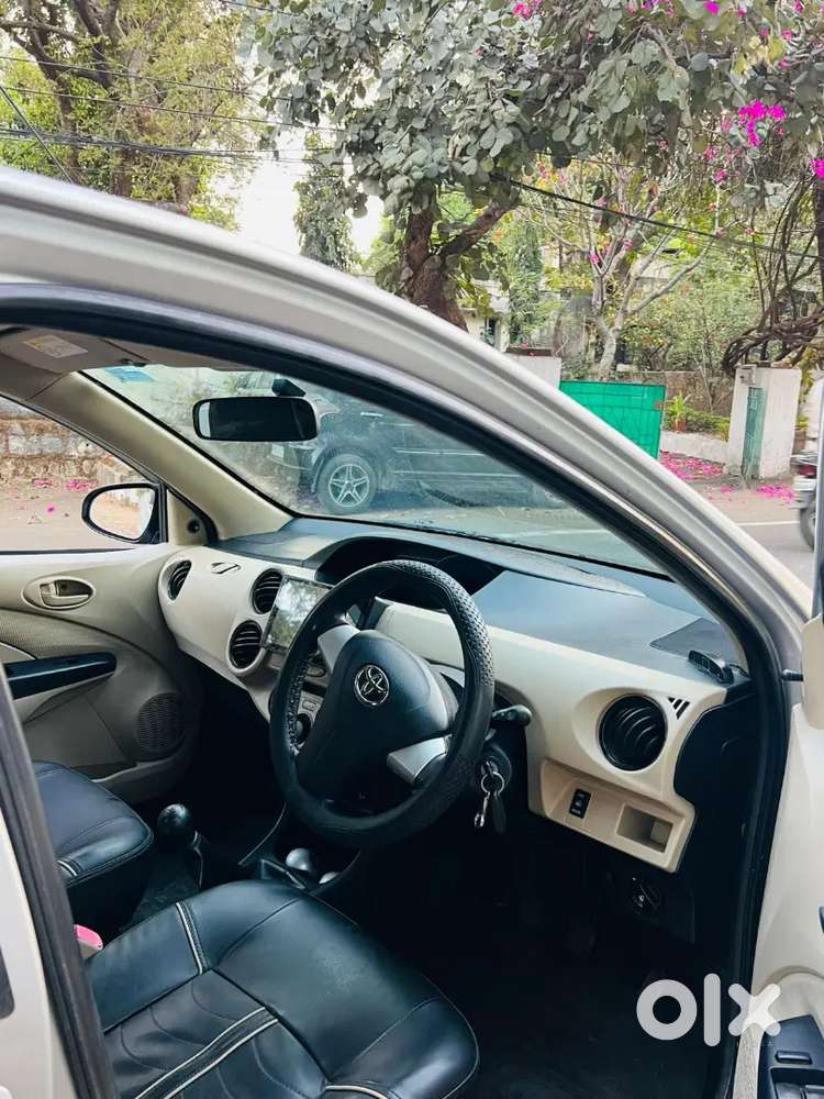 Toyota Etios Liva 2017 Petrol 69000 Km Driven