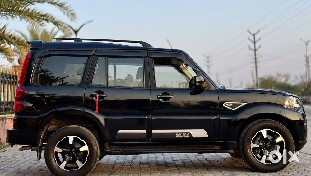 Mahindra Scorpio Classic 2.2 S 11 Mt 7 Cc, 2024, Diesel