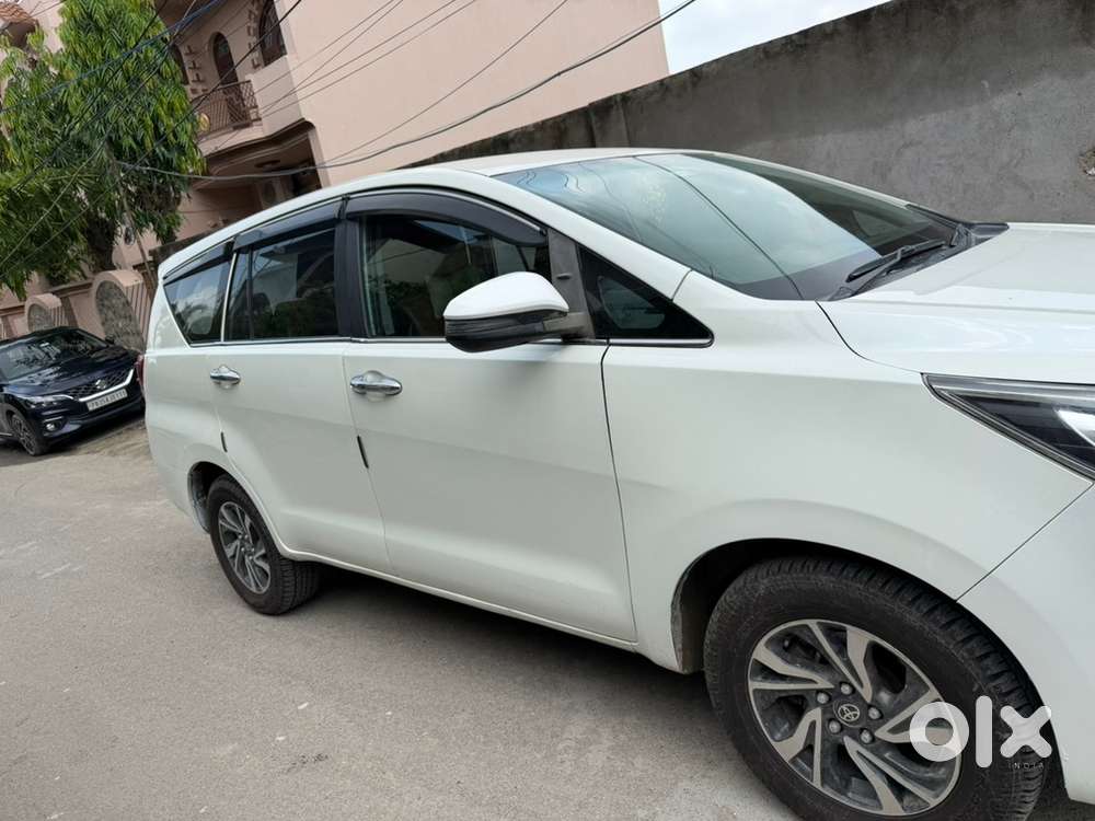 Toyota Innova Crysta 2021