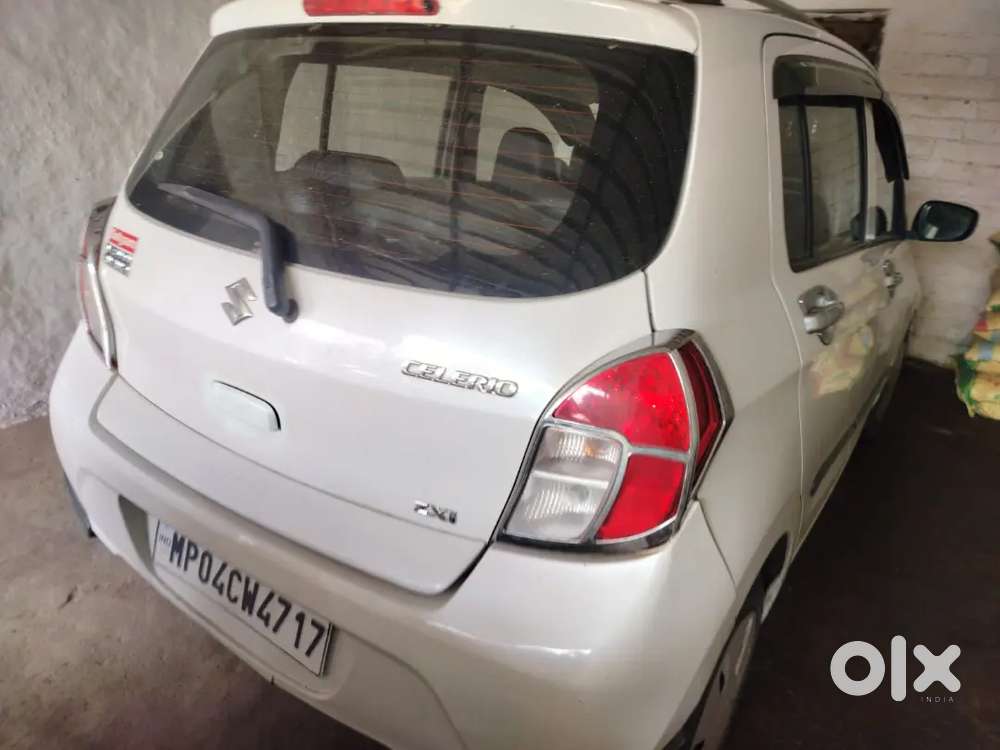 Celerio Zxi 73000 Km