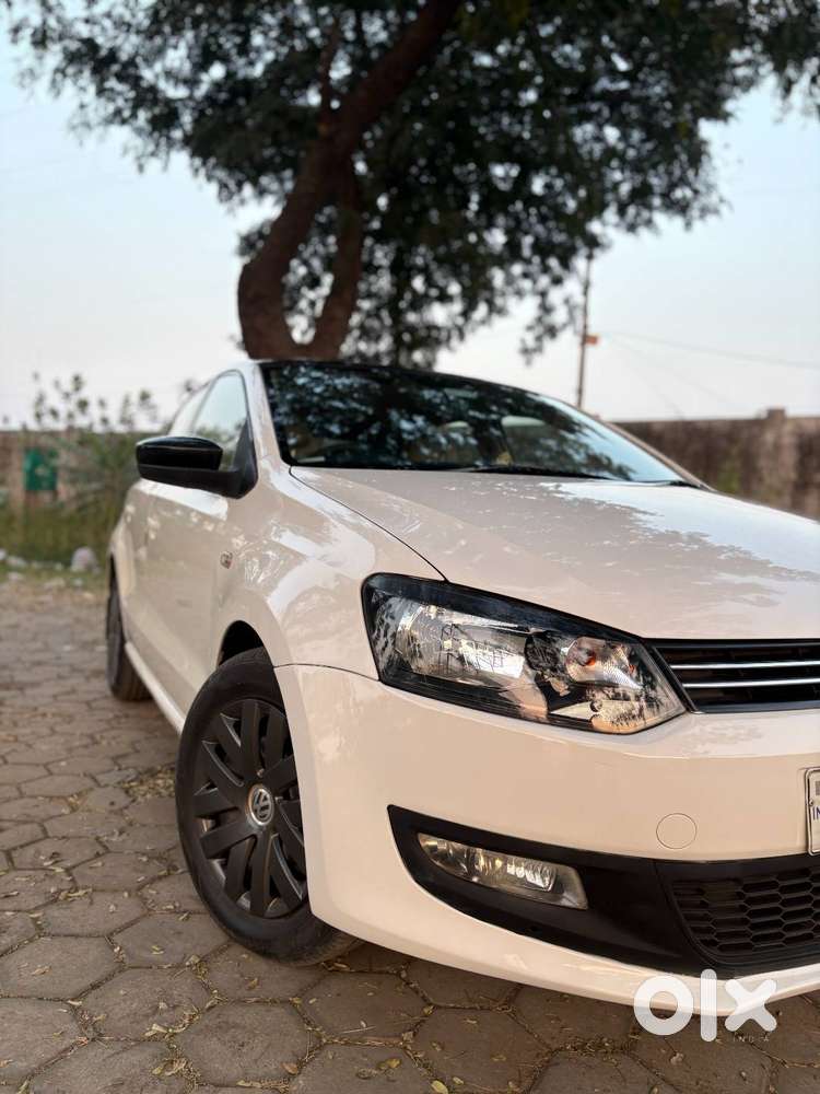 Volkswagen Polo 1.2l Turbo Diesel Comfortline 2013