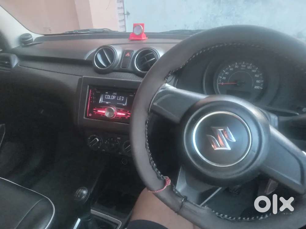 Maruti Suzuki Swift 2021