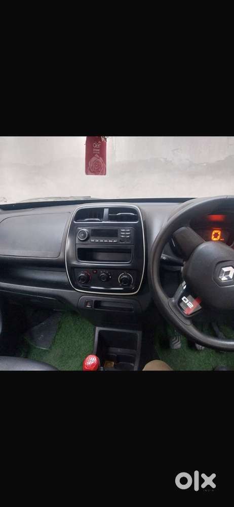 Renault Kwid Petrol Well Maintained