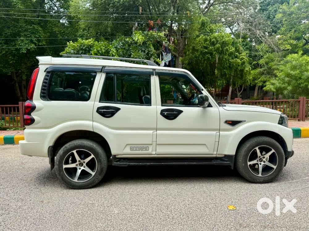 Mahindra Scorpio S6+ Mhawk (upgraded To S11)