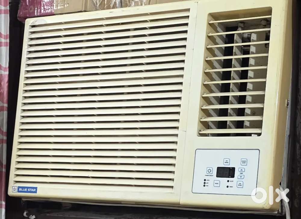 BLUE STAR AC 1.2 TONN Window AC