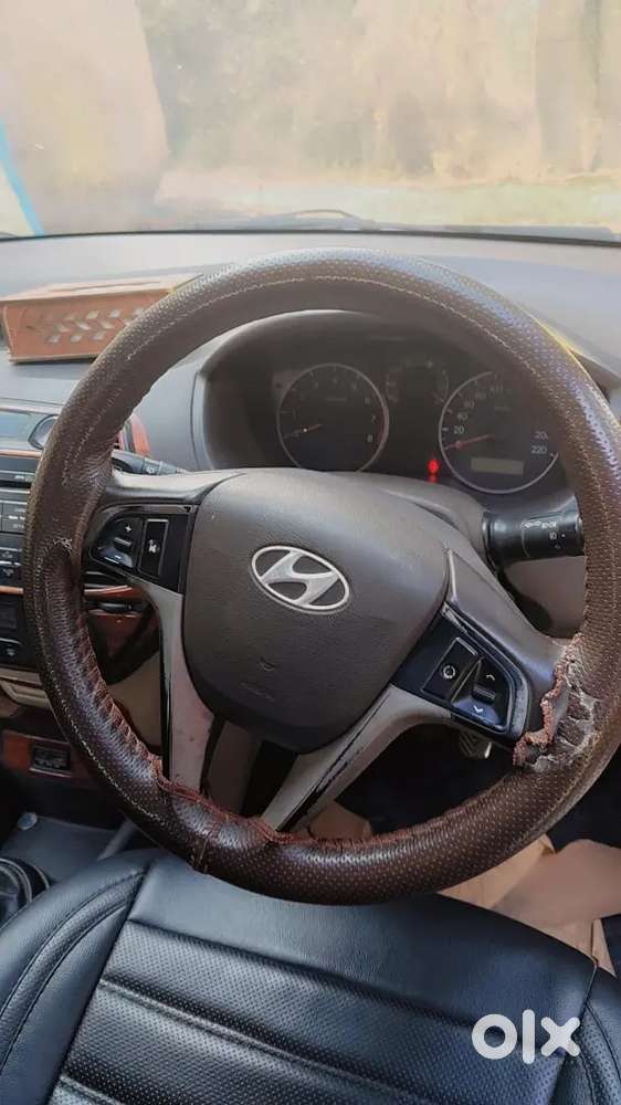 Hyundai I20 Asta Petrol 2010 – Top End – Well Maintained