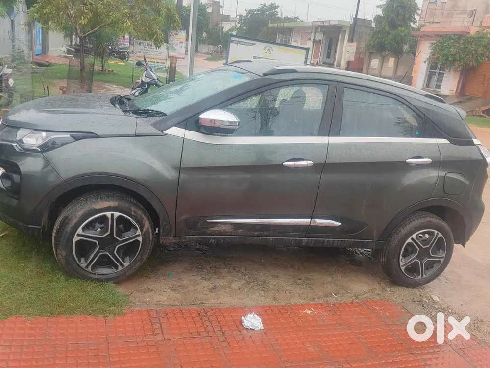 Tata Nexon Revotron Xm 2022 Sunroof