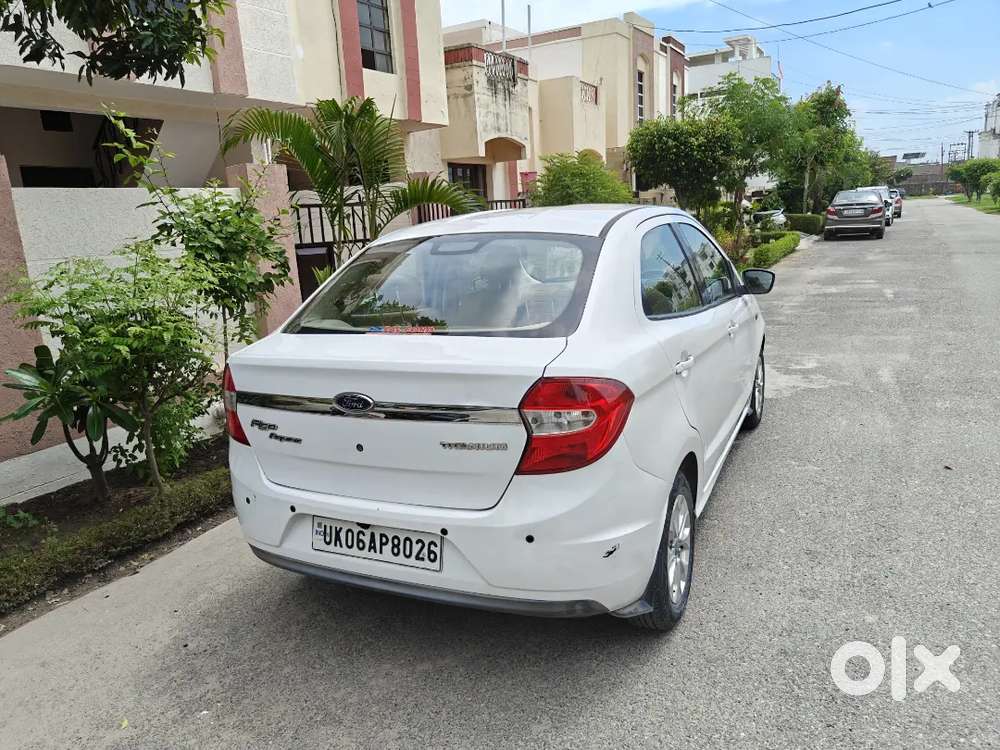 Ford Aspire Titanium 2017